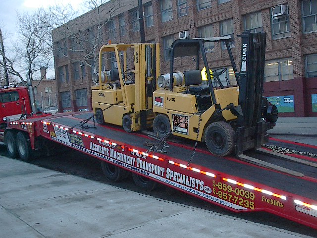 FORKLIFTTRANSPORT001.jpg